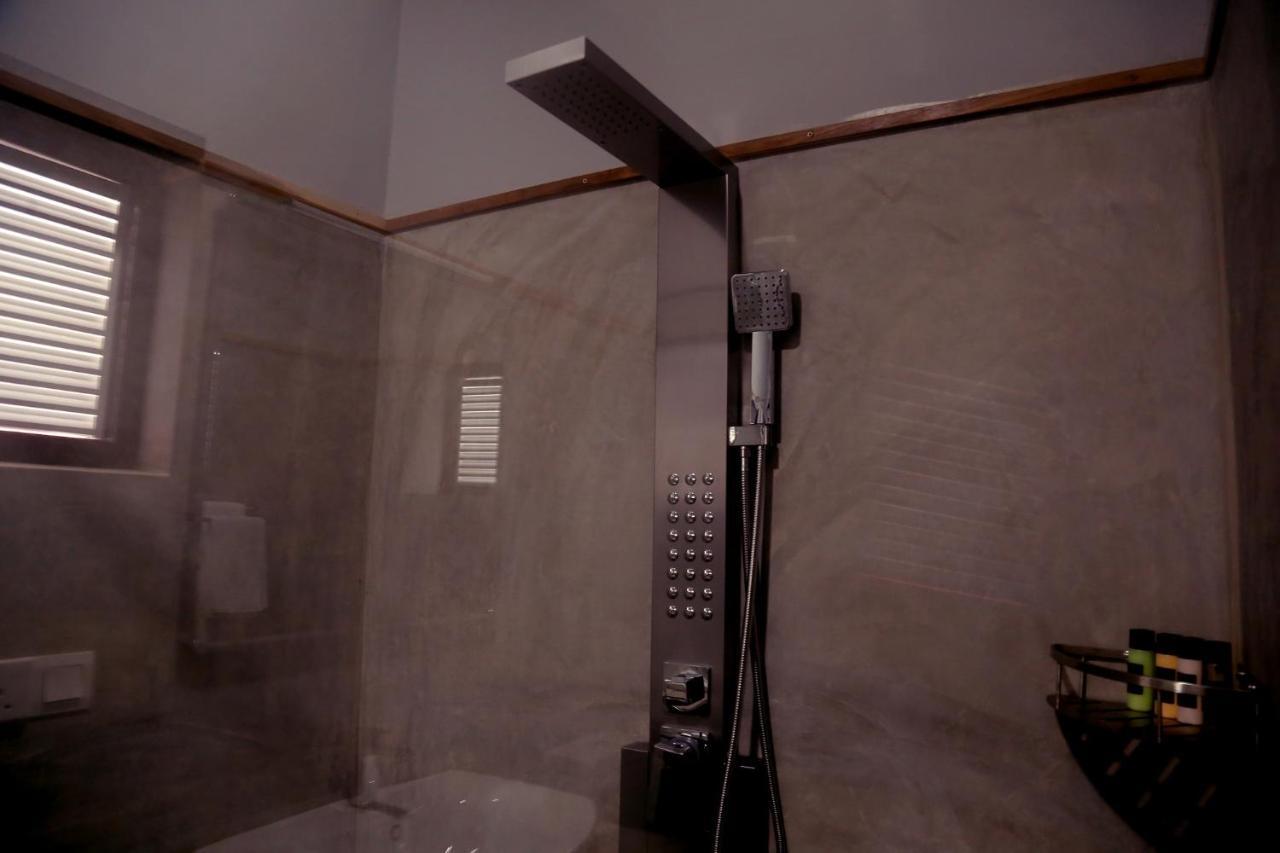 נגומבו Tuk Tuk Boutique Hotel מראה חיצוני תמונה